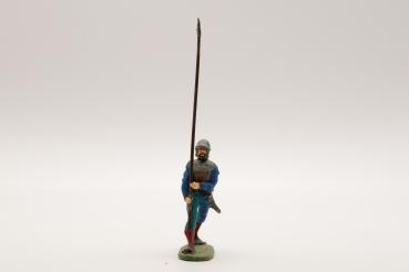 Landsknecht marching with French helmet